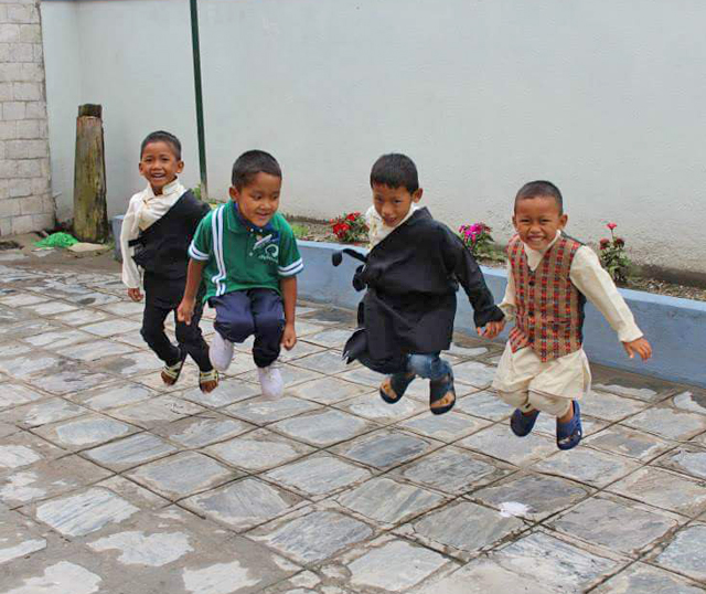 nepal_kids_orphanage_640
